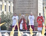 Đức Giáo Hoàng cử hành lễ Lá tại Vatican