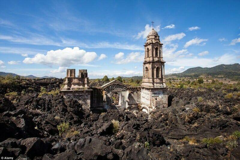 Thần tích, núi lửa Mexico, nhà thờ, chôn vùi ngôi làng, 